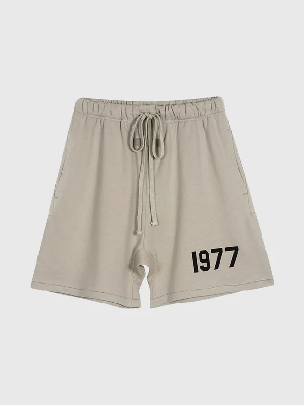 Fear of God Essentials 1977 Logo Shorts Beige